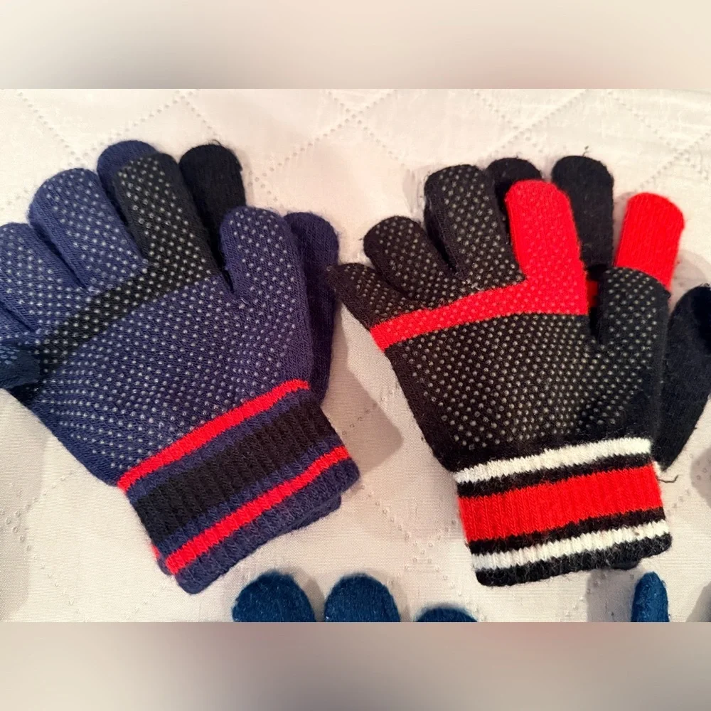 Kids Stretch Gripper Gloves (5 pair) and Batman Gloved (2 pair)